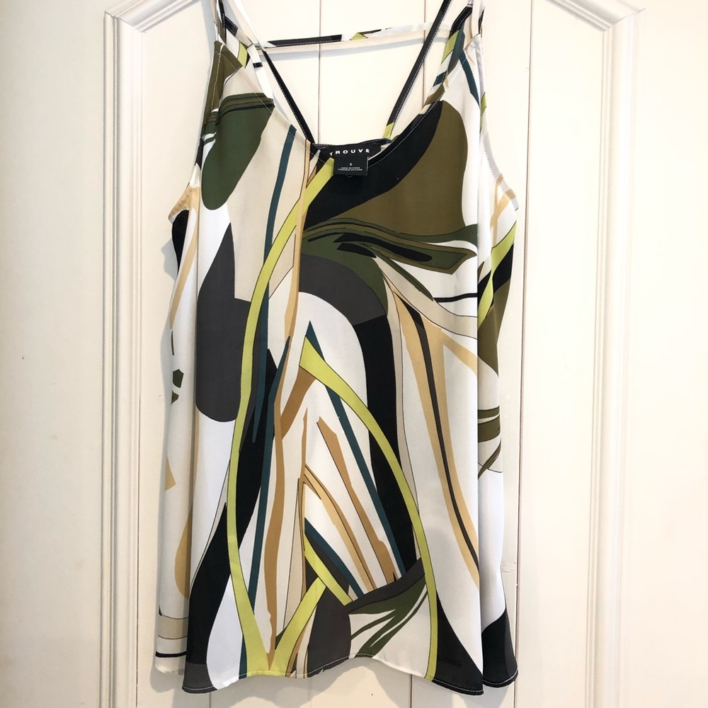 Trouve Tank